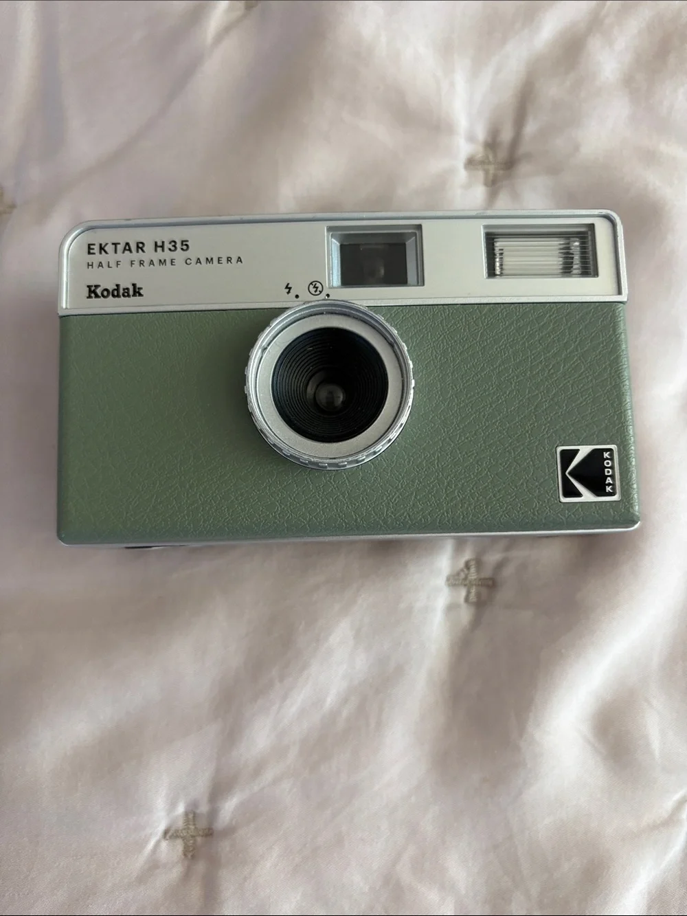 KODAK EKTAR H35 Half Frame Film Camera